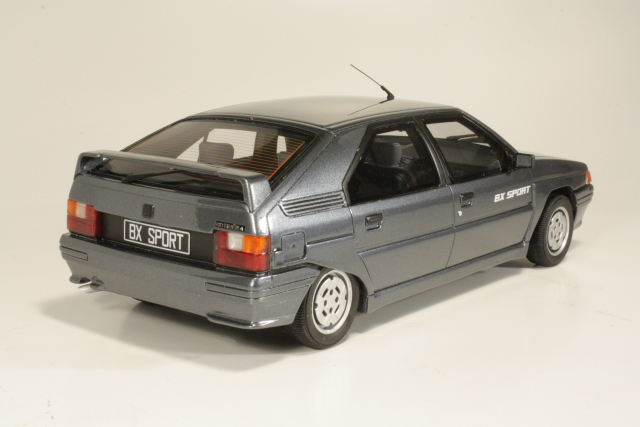 Citroen BX Sport 1985, harmaa - Sulje napsauttamalla kuva