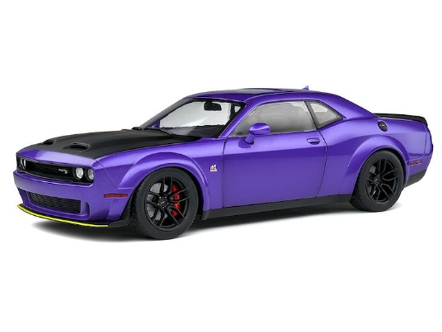 Dodoge Challenger SRT Hellcat 2020, purple