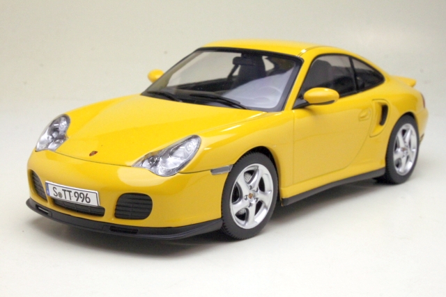 Porsche 911 (996) Turbo 2000, keltainen