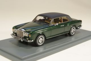 Bentley Corniche 1978, green
