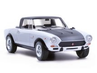 Fiat 124 Aabarth 1972, valkoinen/musta