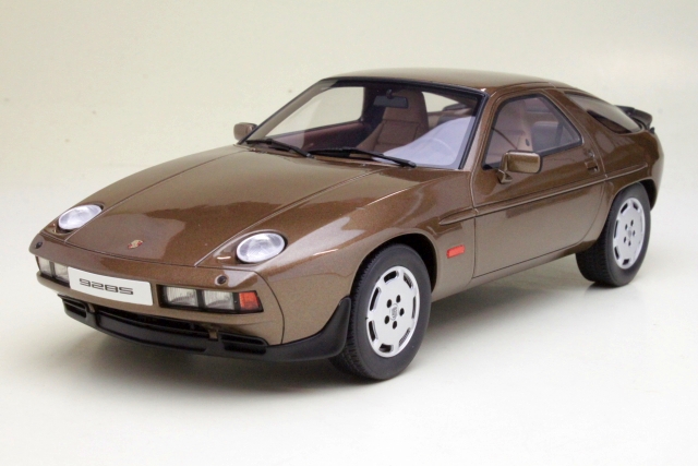 Porsche 928S Coupe 1981, ruskea