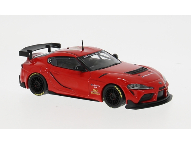 Toyota GR Supra GT4 2022, punainen