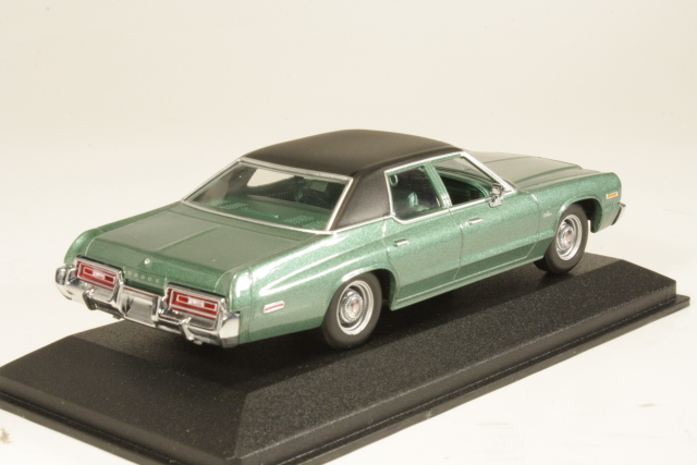 Dodge Monaco 1974, vihreä