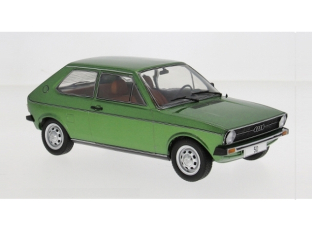 Audi 50 1975, vihreä