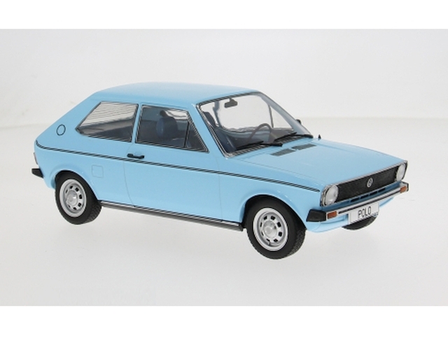 VW Polo 1 1975, vaaleansininen