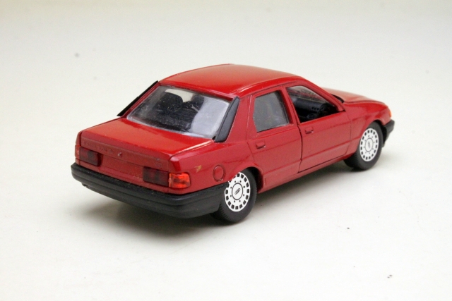 Ford Sierra Ghia 1984, punainen - Sulje napsauttamalla kuva