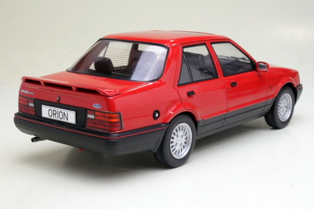 Ford Orion Mk2 1986, punainen - Sulje napsauttamalla kuva