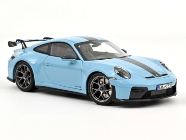 Porsche 911 (992) GT3 Weissach Package Coupe 2025, sininen