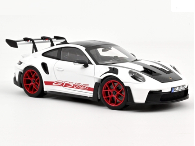 Porsche 911 (992) GT3 RS Weissach Package Coupe 2022, valkoinen