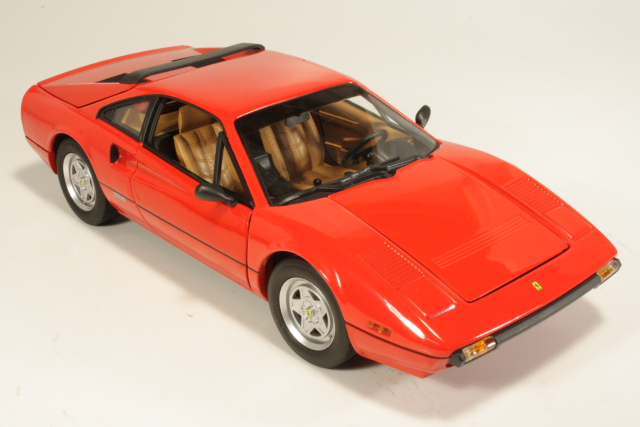 Ferrari 308 GTB 1975, punainen - Sulje napsauttamalla kuva