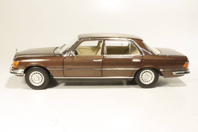 Mercedes 450SEL (w116) 1973, brown