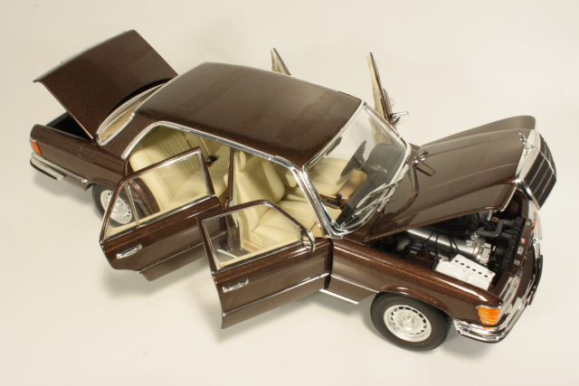 Mercedes 450SEL (w116) 1973, brown