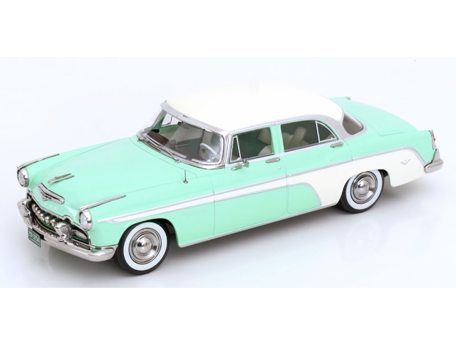DeSoto Fireflite Sedan 1955, vaaleanvihreä/valkoinen