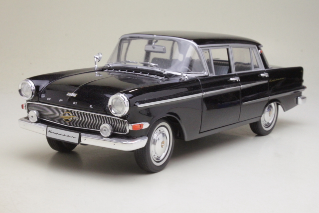 Opel Kapitan P2 1961, musta