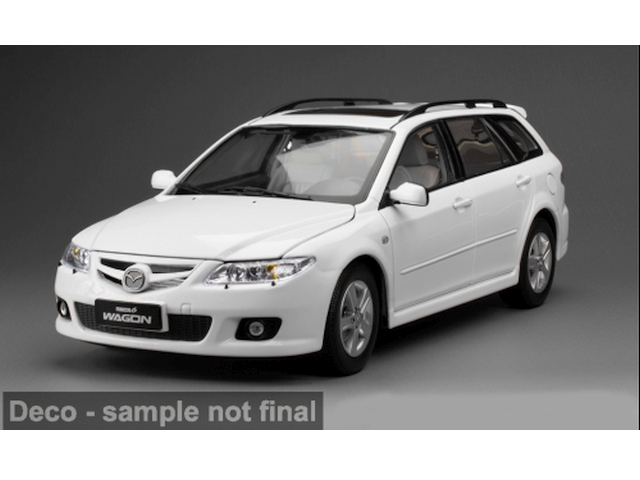 Mazda 6 Wagon 2005, valkoinen