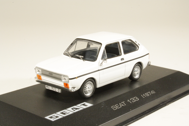 Fiat 133 1974 (Seat), valkoinen