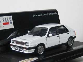 Lancia Delta HF Integrale 8V, valkoinen