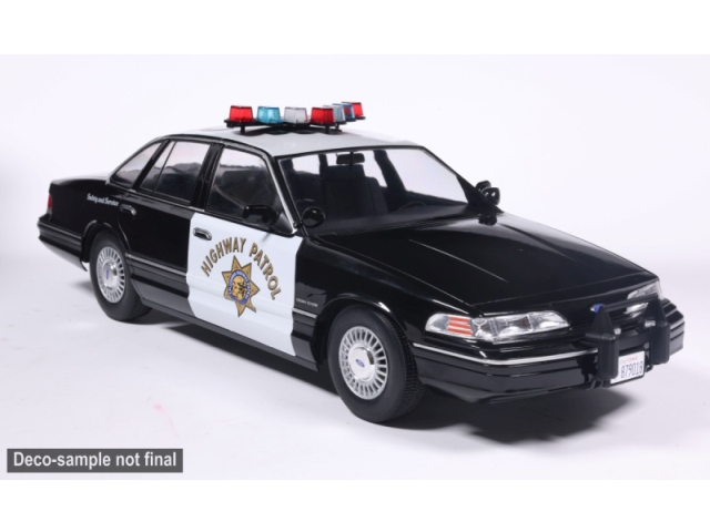 Ford Crown Victoria 1992 "California Highway Patrol"