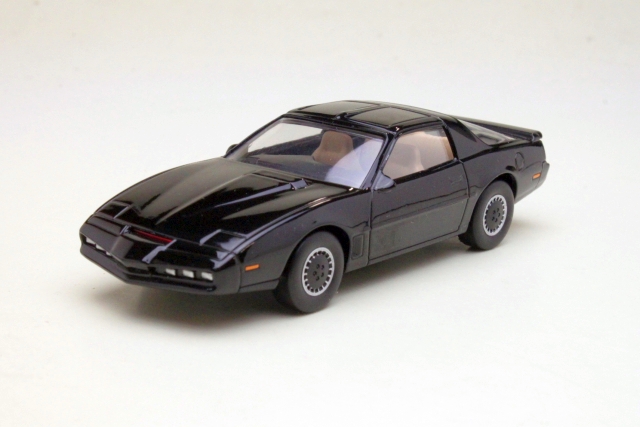 K.I.T.T. Pontiac Trans Am 1982 "Ritariässä"