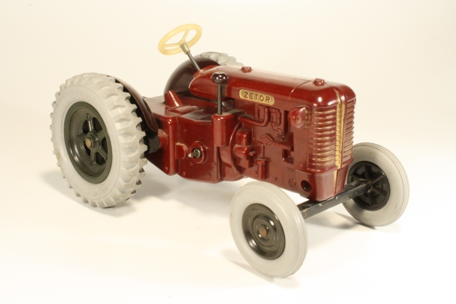 Zetor 25 1956, brown