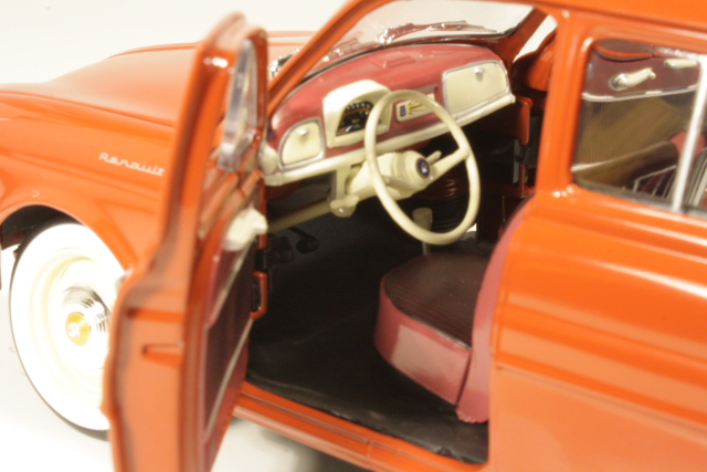 Renault Dauphine 1958, punainen