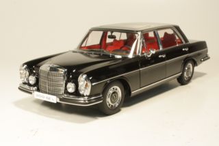 Mercedes 300SEL 6.3 1970, black