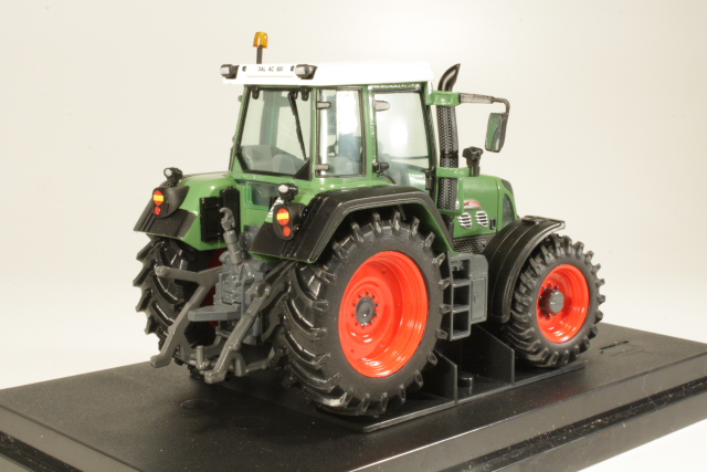 Fendt 820 Vario TMS 2006, green