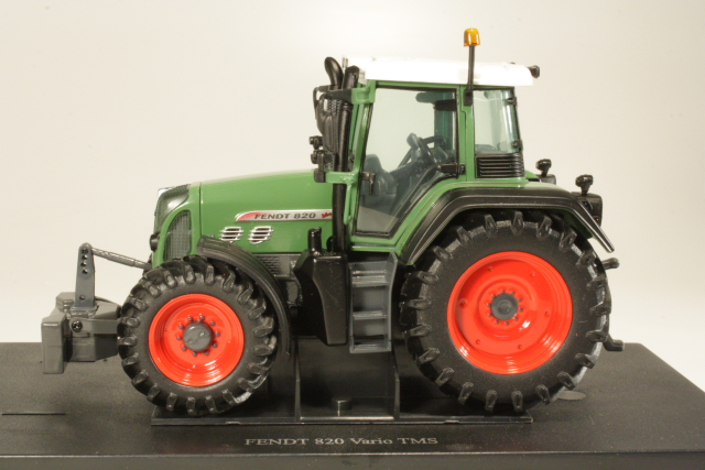 Fendt 820 Vario TMS 2006, green