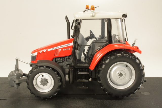 Massey Ferguson 5430 2010, punainen - Sulje napsauttamalla kuva