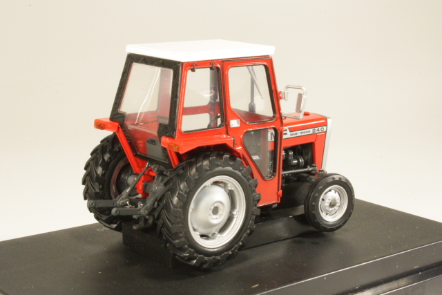 Massey Ferguson 240 1980, red