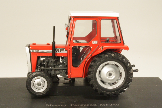 Massey Ferguson 240 1980, red