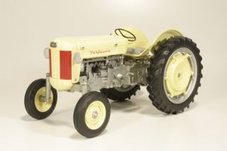 Ferguson Hi 40 1957, keltainen