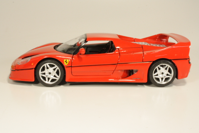 Ferrari F50 Hard Top 1995, punainen