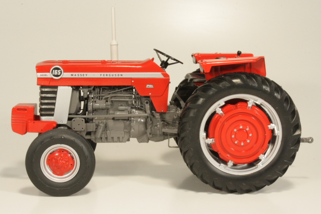 Massey Ferguson 165 Diesel US Version 1970, red 1:16
