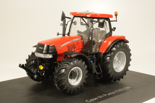 Case IH Puma 230 CVX 2010, red