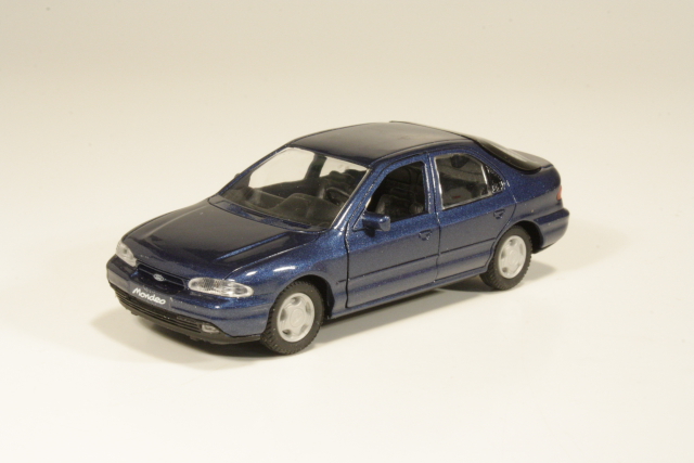 Ford Mondeo Mk1 5d Fastback 1993, blue
