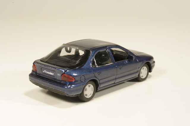 Ford Mondeo Mk1 5d Fastback 1993, sininen