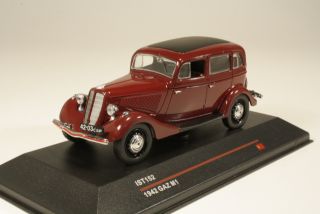 GAZ M1 1942, tummanpunainen - Sulje napsauttamalla kuva