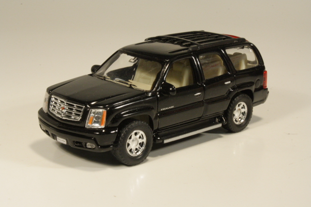 Cadillac Escalade 2002, musta