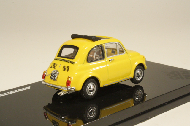 Fiat 500F 1965, yellow