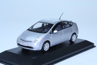 Toyota Prius XW20 2003, silver