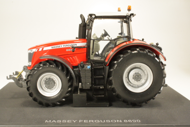 Massey Ferguson 8690 2011, punainen