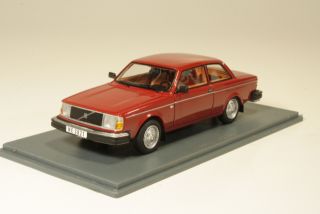 Volvo 242DL 1979, red