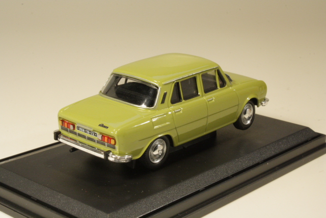 Skoda 110L 1972, oliivinvihreä