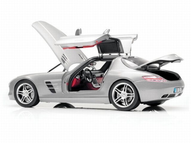 Mercedes SLS AMG (C197) 2010, silver metallic