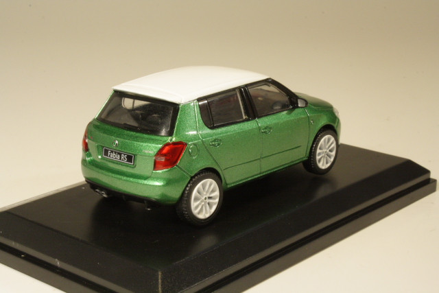 Skoda Fabia II RS 2010, green/white