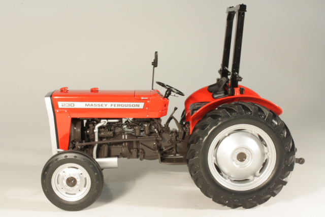 Massey Ferguson 230 1975, punainen - Sulje napsauttamalla kuva