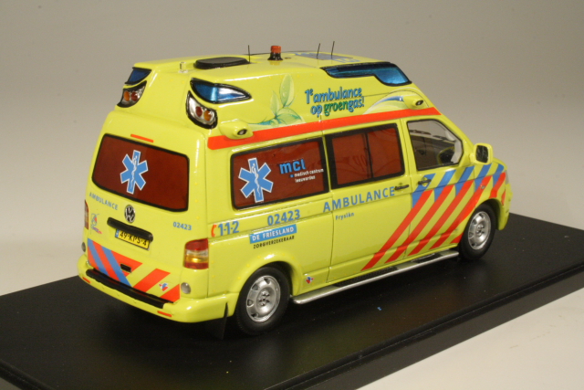VW T5 Ambulance Fryslan 2010