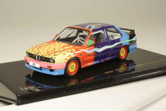 BMW M3 (e30) "Art Car Ken Done" 1989